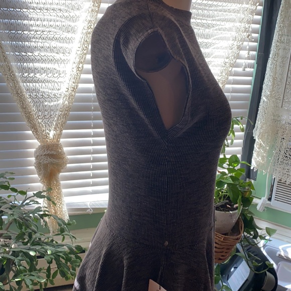 Joyfolie Mia joy dress gray waffle knit sleeveless handkerchief style LG - Picture 14 of 14